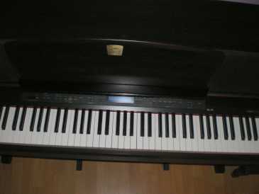 Foto: Verkauft Numerisches Klavier YAMAHA - PIANO NUMERIQUE YAMAHA CLAVINOVA CLP 970