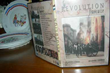 Foto: Verkauft DVD Drama - Politik - LA REVOLUTION FRANCAISE(1989) 2PARTIES - ROBERT ENRICO ET RICHARD HEFFRON