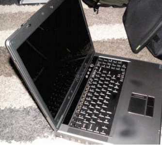 Foto: Verkauft Laptop-Computer ALIENWARE