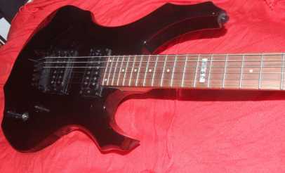 Foto: Verkauft Gitarre LTD ESP - LTD ESP F50 BLACK
