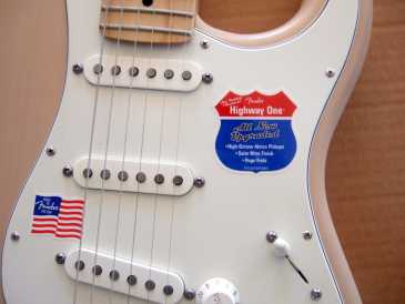 Foto: Verkauft Gitarre FENDER - STRATOCASTER USA HIGHWAY ONE