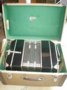 Foto: Verkauft Musikinstrument BANDONEON DOBLE A - BANDONEON DOBLE A 1950