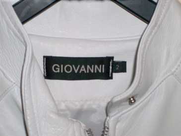 Foto: Verkauft Kleidung Frauen - GIOVANNI