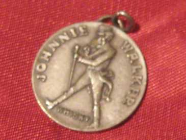 Foto: Verkauft Medaille ESVASTICA - Befehl des Verdienstes - Zwischen 1917 und 1939