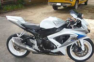 Foto: Verkauft Motorrad 600 cc - SUZUKI - GSX R