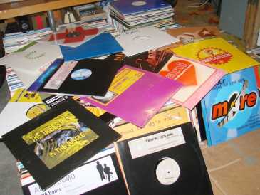 Foto: Verkauft CD, Kassett und Vinylaufzeichnung Techno, electro, dance - LOT DE 1500 MAXIS TECHNO,HOUSE,ELECTRO...
