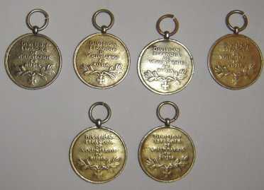 Foto: Verkauft 6 Medaillen Militärmedaille - Zwischen 1939 und 1945