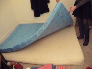 Foto: Verkauft 2 Bettn - Matratzen alleinen