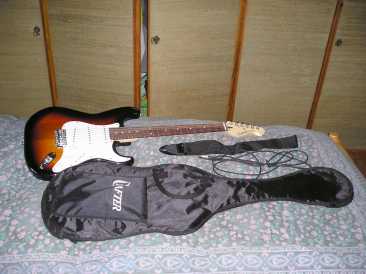 Foto: Verkauft Gitarre CRUSER - CRUSER