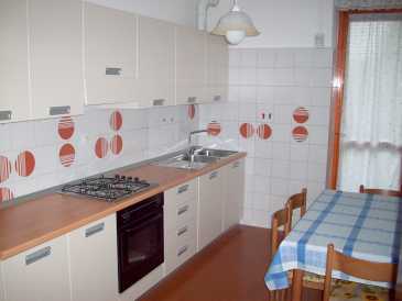 Foto: Vermietet 4-Zimmer-Wohnung 90 m2