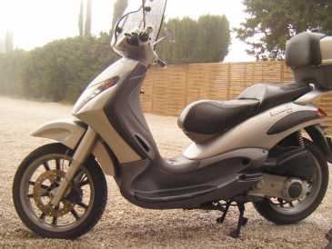 Foto: Verkauft Motorroller 200 cc - PIAGGIO - BERVERLY 200