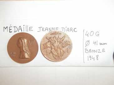 Foto: Verkauft 4 Medaillen JEANNE D'ARC ET CHARLES 7 - Medaille Gedächtnis - Zwischen 1917 und 1939