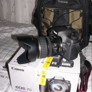 Foto: Verkauft Fotoapparate CANON - EOS700