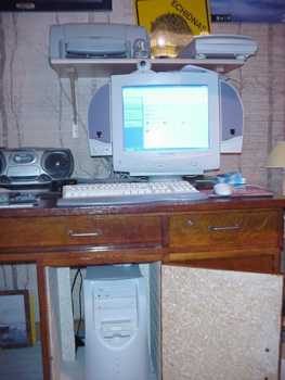 Foto: Verkauft Bürocomputer PACKARD BELL