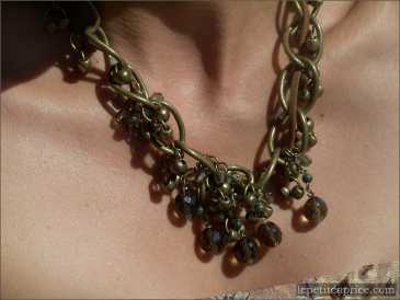 Foto: Verkauft Halsband Mit Perle - Frauen - LE PETIT CAPRICE