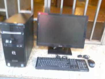 Foto: Verkauft Bürocomputer COMPAQ
