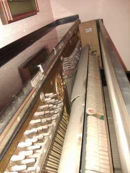 Foto: Verkauft Gerades Klavier CHASSAIGNE FRERES - CHASSAIGNE FRERES