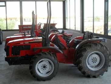 Foto: Verkauft Landwirtschaftlich Fahrzeug CARRARO - TRF 7400