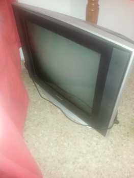 Foto: Verkauft 80 4/3n Fernsehapparatn SAMSUNG - CW-21Z503N