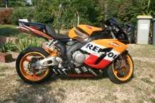 Foto: Verkauft Motorrad 1000 cc - HONDA - HONDA  1000  CBR REPLICA REPSOL