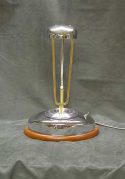 Foto: Verkauft Lampe LAMP WITH HARLEY DAVIDSON PARTS