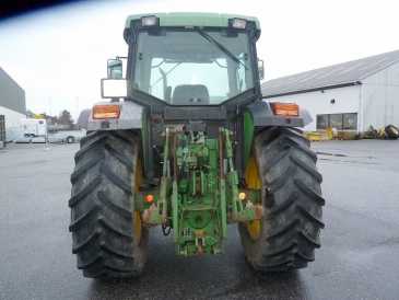Foto: Verkauft Landwirtschaftlich Fahrzeug JOHN DEERE - 6110 SE