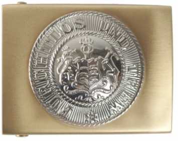 Foto: Verkauft 3 Abzeichenn MI 1003 - Militärmedaille - Zwischen 1917 und 1939