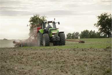 Foto: Gibt gratis Landwirtschaftliche Fahrzeuge CHEVROLET - CHEVROLET