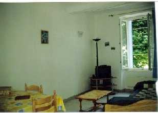 Foto: Vermietet 2-Zimmer-Wohnung 50 m2