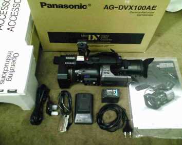 Foto: Verkauft Videokamera PANASONIC - PANASONIC DVX100AE