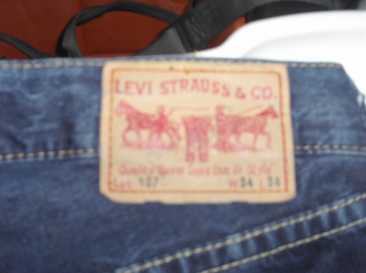 Foto: Verkauft Kleidung Männer - LEVIS - LEVI STRAUSS