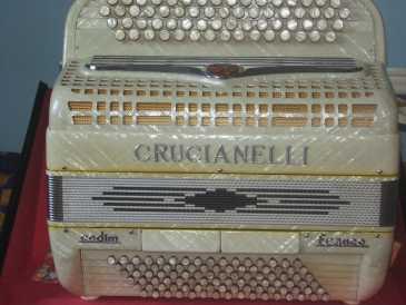 Foto: Verkauft Musikinstrument CRUCIANELLI