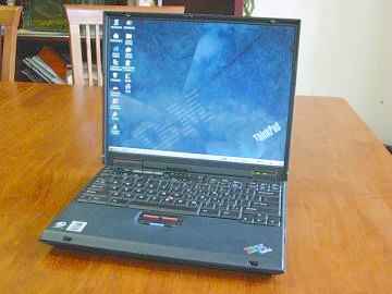 Foto: Verkauft Laptop-Computer IBM - THINKPAD T20
