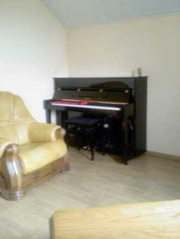 Foto: Verkauft Gerades Klavier KAWAI - K18FAT ANYTIME