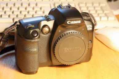 Foto: Verkauft Fotoapparat CANON - EOS D30