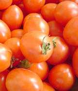 Foto: Verkauft Obst und Gemüs Tomate