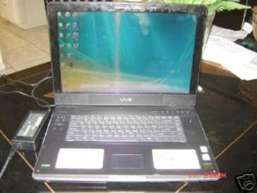 Foto: Verkauft Laptop-Computer SONY - AR  21 S
