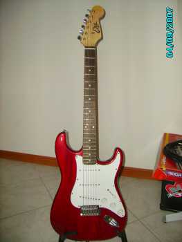 Foto: Verkauft Gitarre EKO - S300