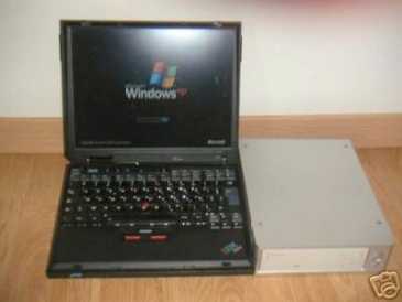 Foto: Verkauft Laptop-Computer IBM - THINKPAD X30