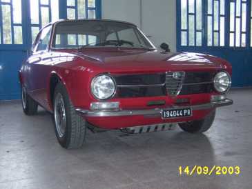 Foto: Verkauft Ansammlung Auto ALFA ROMEO - GT 1300 JUNIOR