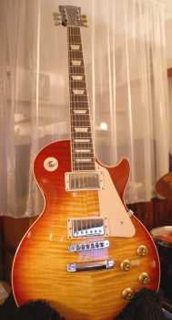 Foto: Verkauft Gitarre GIBSON - LES PAUL STANDARD 50 PREMIUM PLUS,HERITAGE CHERRY