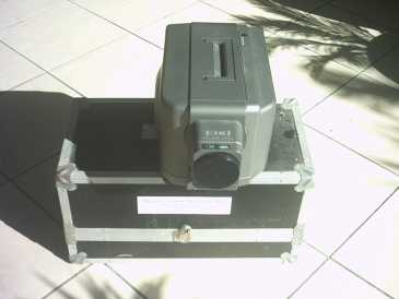 Foto: Verkauft Projektor SELECO - EIKI-LC3010