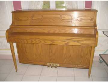 Foto: Verkauft Gerades Klavier KIMBALL