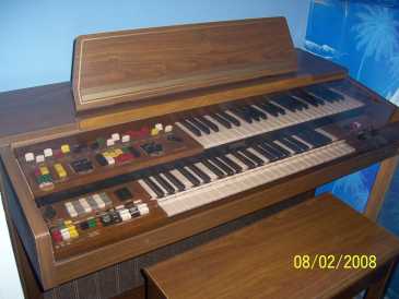 Foto: Verkauft Klaviere und Synthesatore IBANEZ - ?