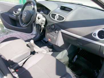 Foto: Verkauft Firmaauto RENAULT - CLIO AUTHENTIQUE 1.2 16V