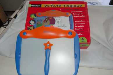 Foto: Verkauft Spielzeug und Modellbau NATHAN - ECRITURE MAGIQUE