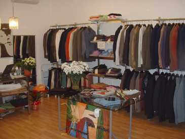 Foto: Verkauft Kleidung Frauen - TUTTE FIRME - GRANDI FIRME