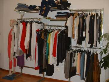 Foto: Verkauft Kleidung Frauen - TUTTE FIRME - GRANDI FIRME