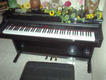Foto: Verkauft Numerisches Klavier GEM - PIANO NUMERIQUE 88 TOUCHES