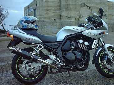 Foto: Verkauft Motorrad 600 cc - YAMAHA - FZS FAZER